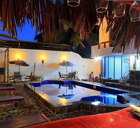 Galapagos Islands Hotel Puerto Ayora  Exteriör bild