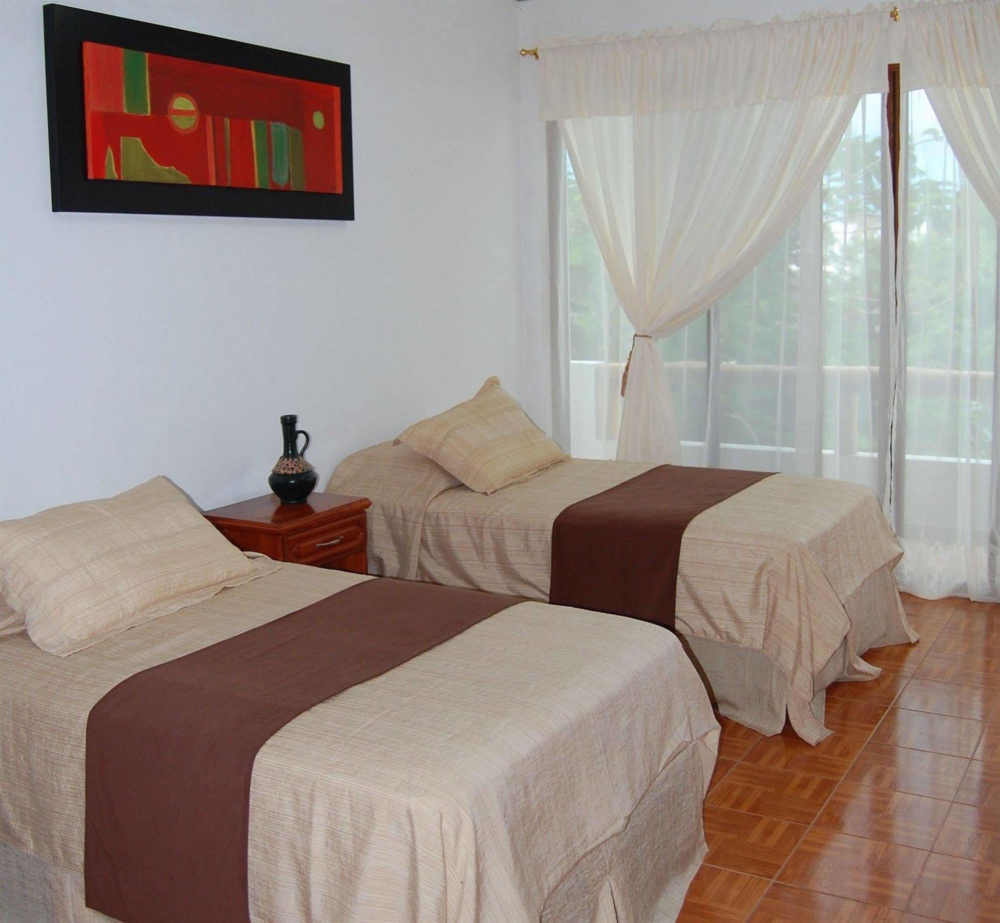 Galapagos Islands Hotel Puerto Ayora  Exteriör bild