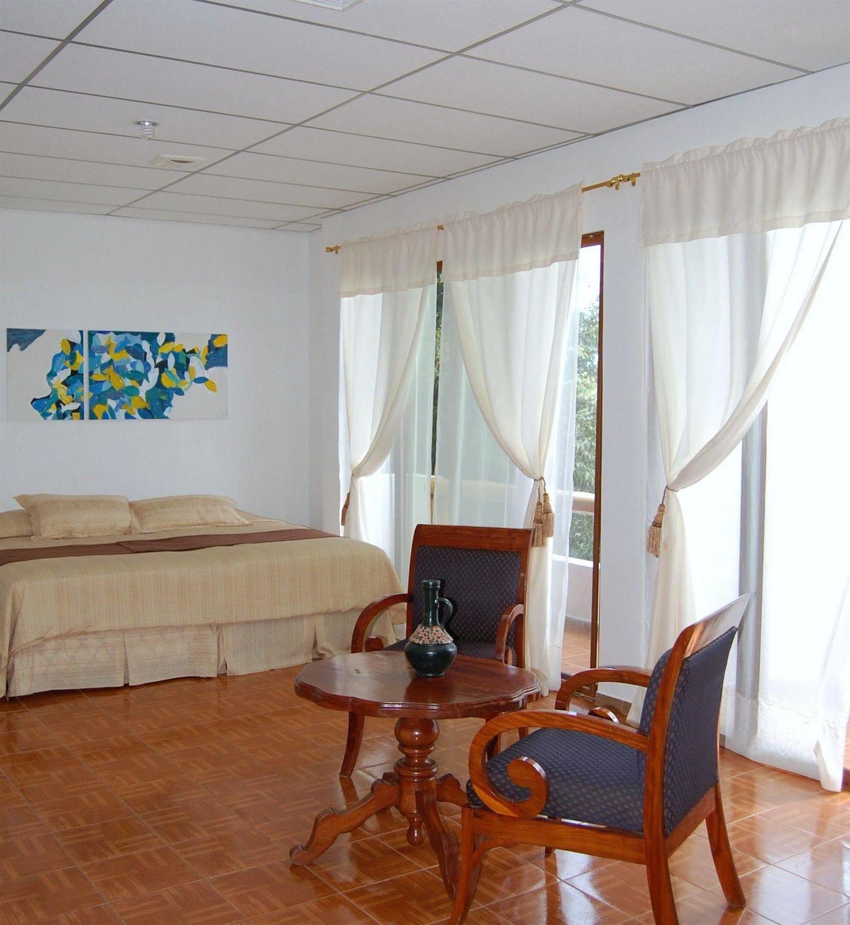 Galapagos Islands Hotel Puerto Ayora  Exteriör bild